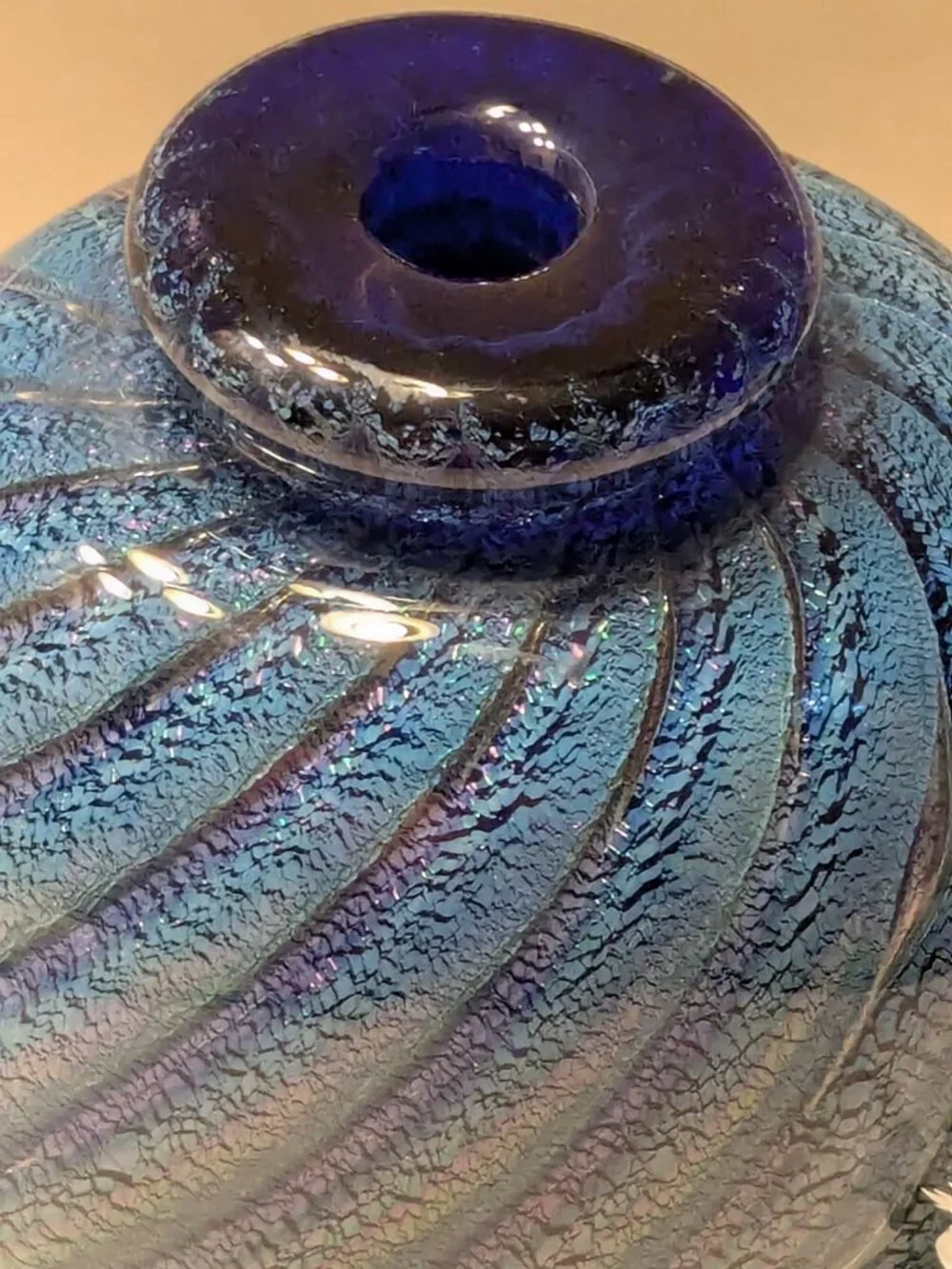 Robert Eickholt Blue Swirled Dichroic Bottle Bud Vase Signed 1989 4.5